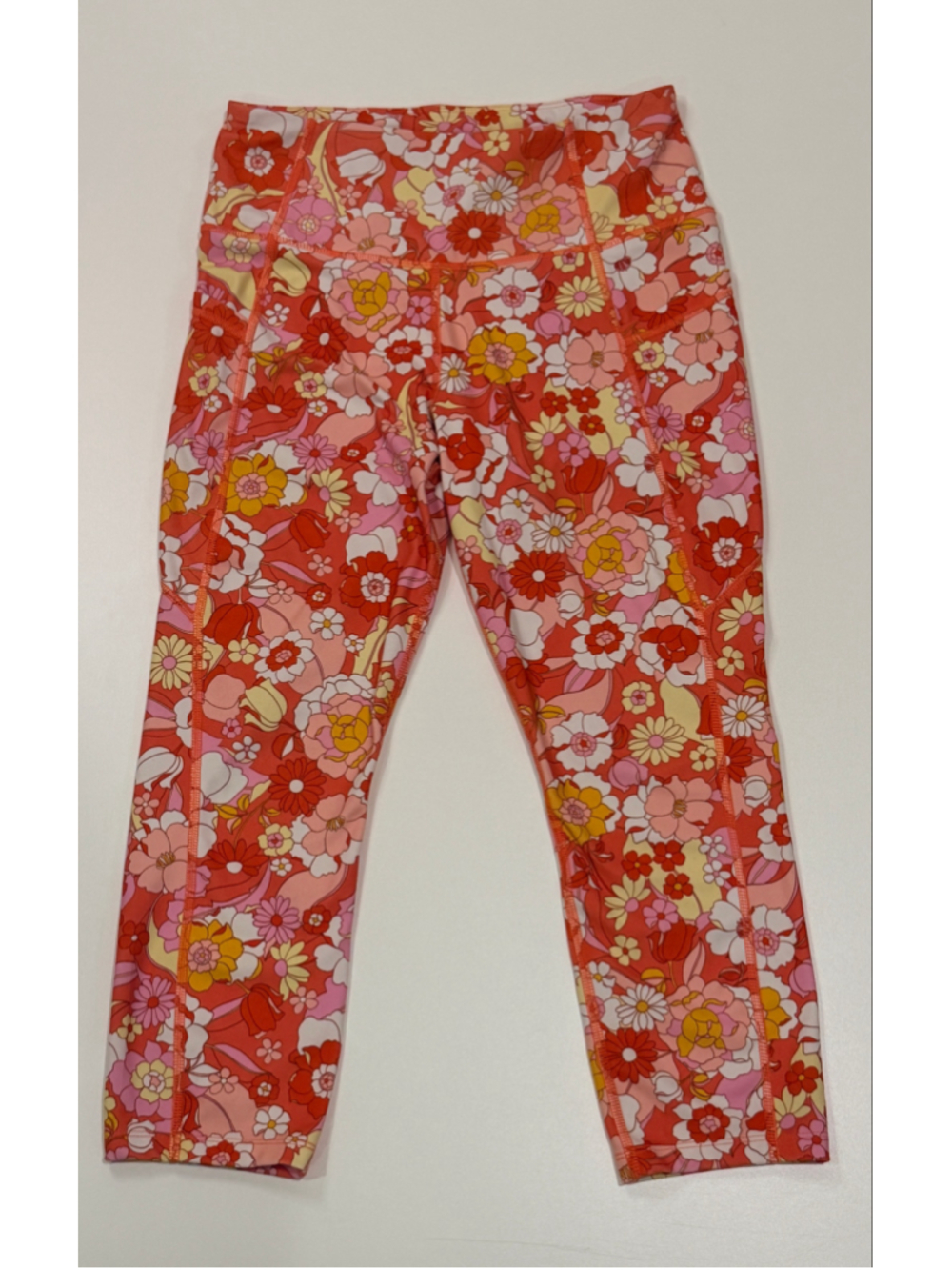 AVIA Women’s M 8-10 Floral Capri Leggings Retro Pink Orange Activewear